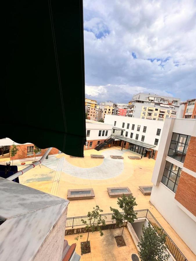 What'S Up Tirana Exterior foto